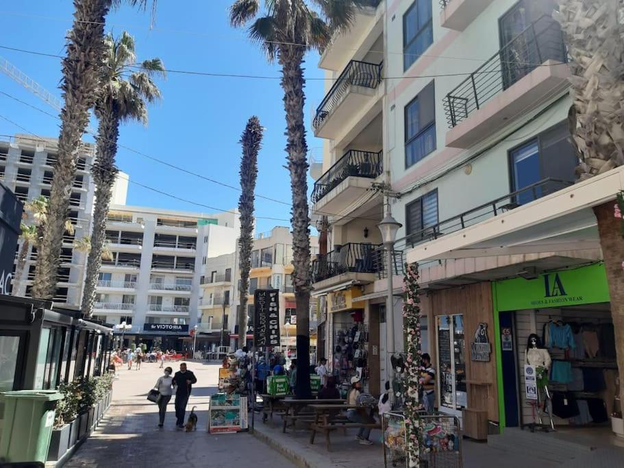 Lovely Two Bedroom Apartment St. Paul's Bay Dış mekan fotoğraf